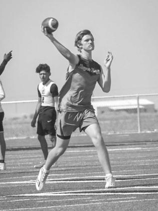 DIME - Ropes Eagle Kade Franklin threw bullet passes to his receivers this past Monday at the team’s 7 on 7 game against Snyder in New Home. (Staff photo by Aalijah Soliz)